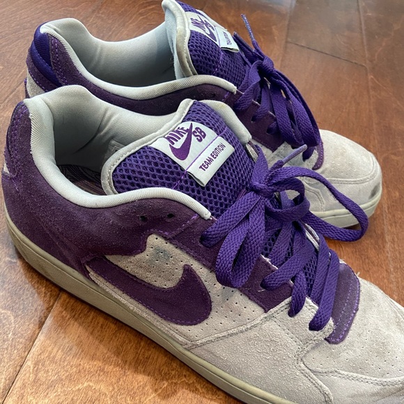 purple and grey nike dunks